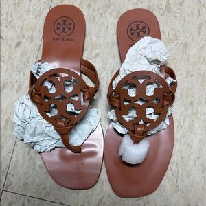 Tory Burch Miller Tan Sandals with Logo Detail size 7.5 or 8